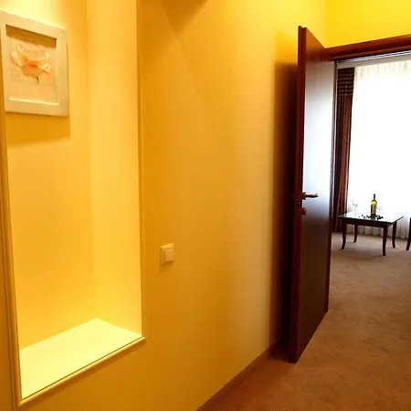 Cityclub Hotel Tiraspol Extérieur photo